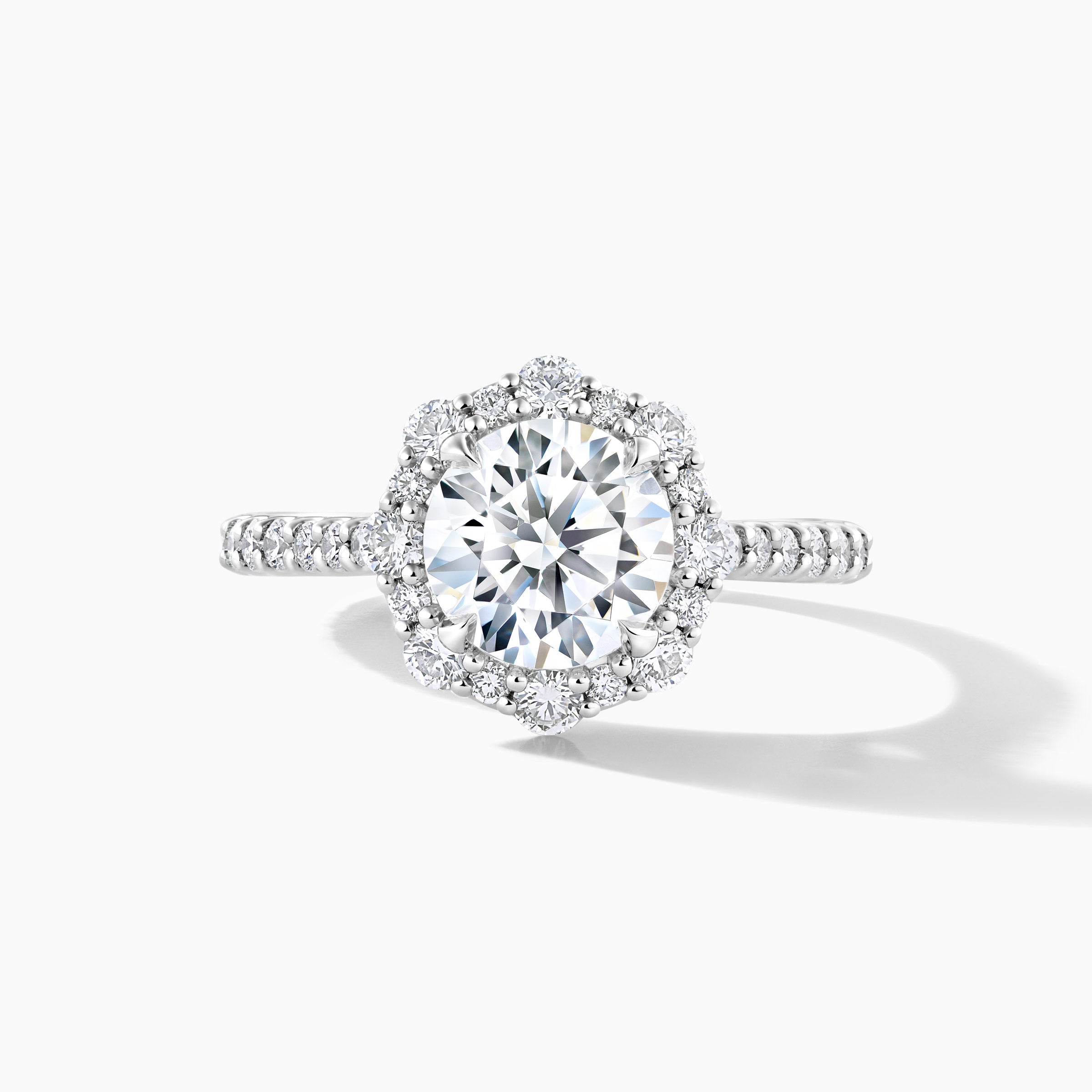 Platinum Halo Engagement Mounting with Tapered Diamond Band