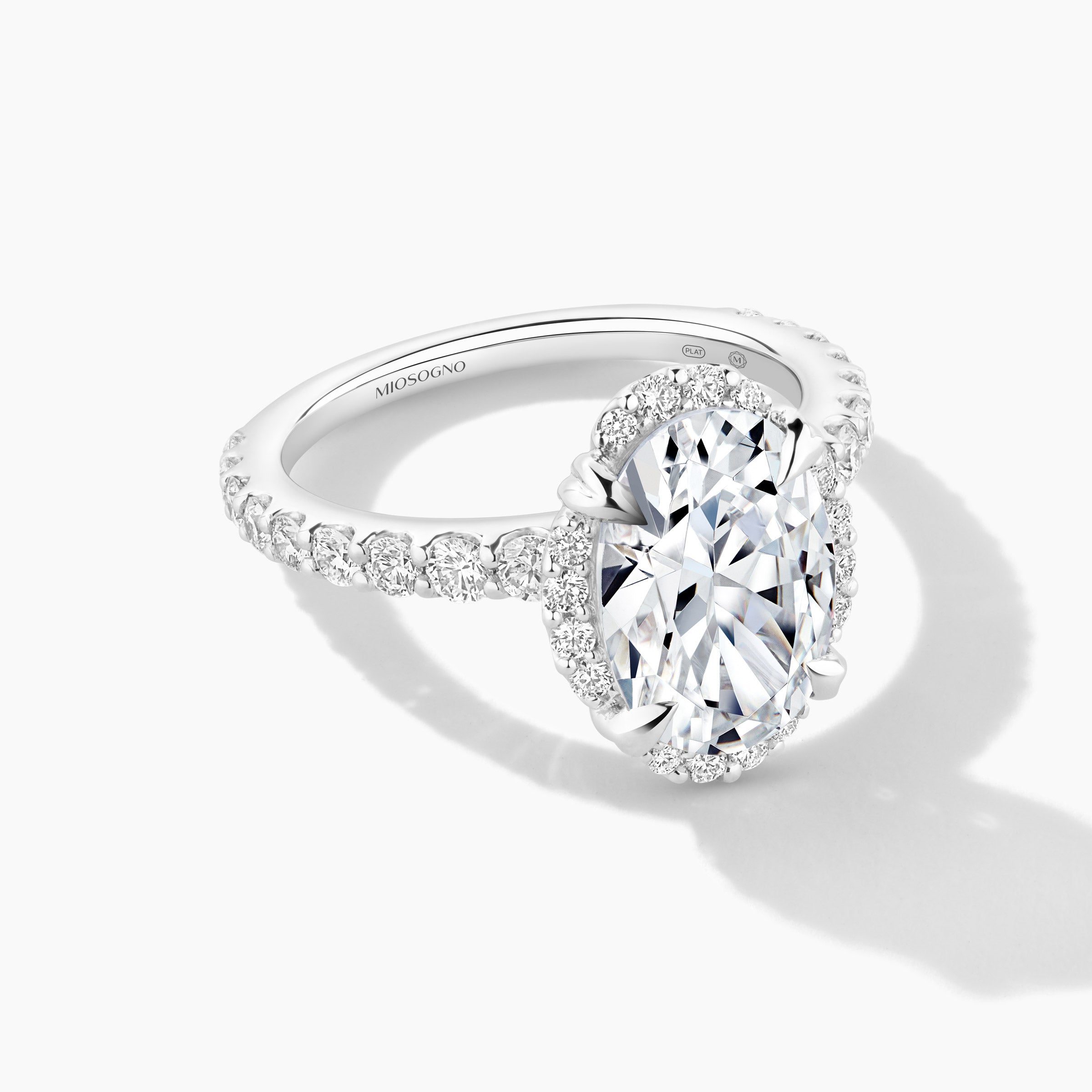 Platinum Oval Clover Halo Diamond Engagement Mounting