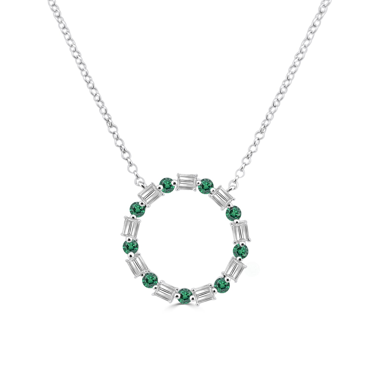 Emerald 0.641 ct Necklace in 14 Karat Yellow Gold
