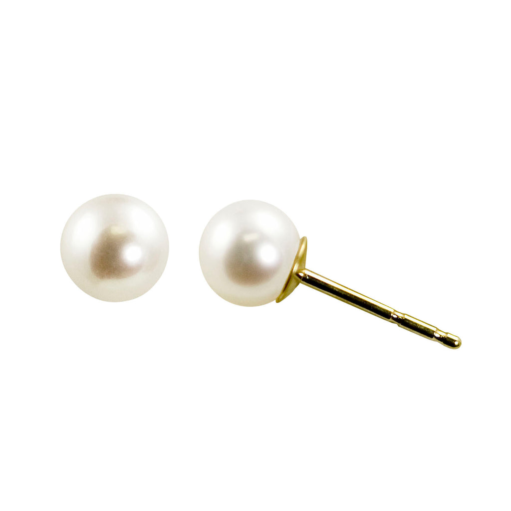 14 Karat Yellow Gold Pearl Earrings: Exquisite Quality