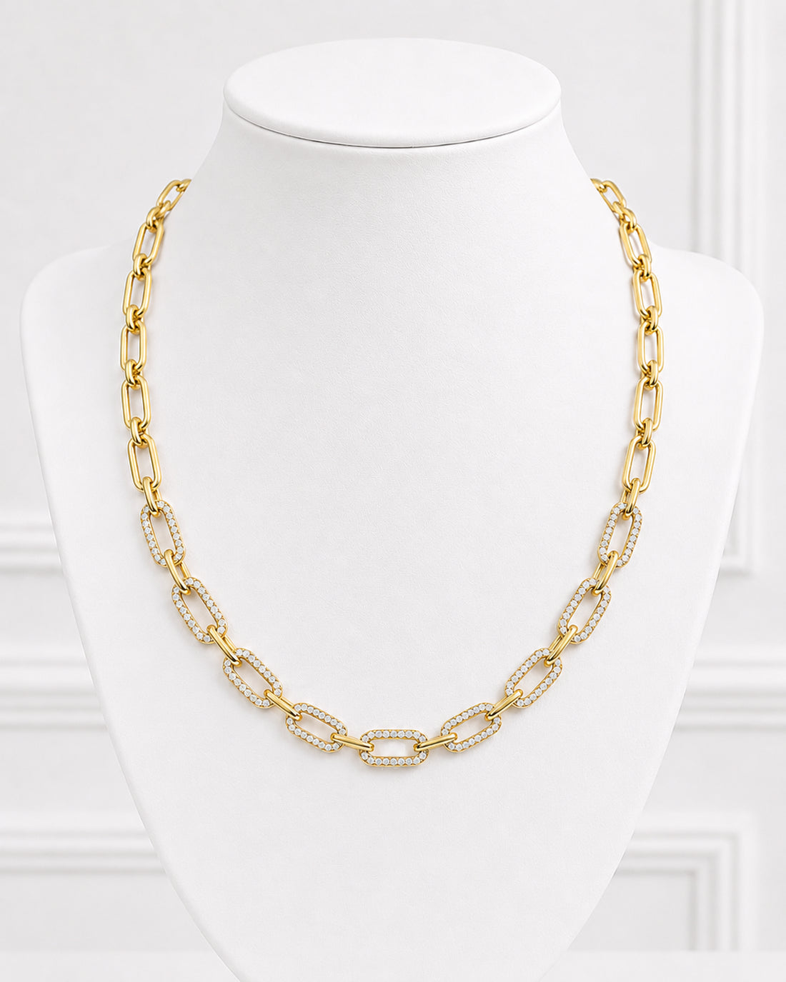 Gold-Plated Sterling Silver Bold Paperclip Necklace with Natural Diamond - Round Shape 0.25 Carat