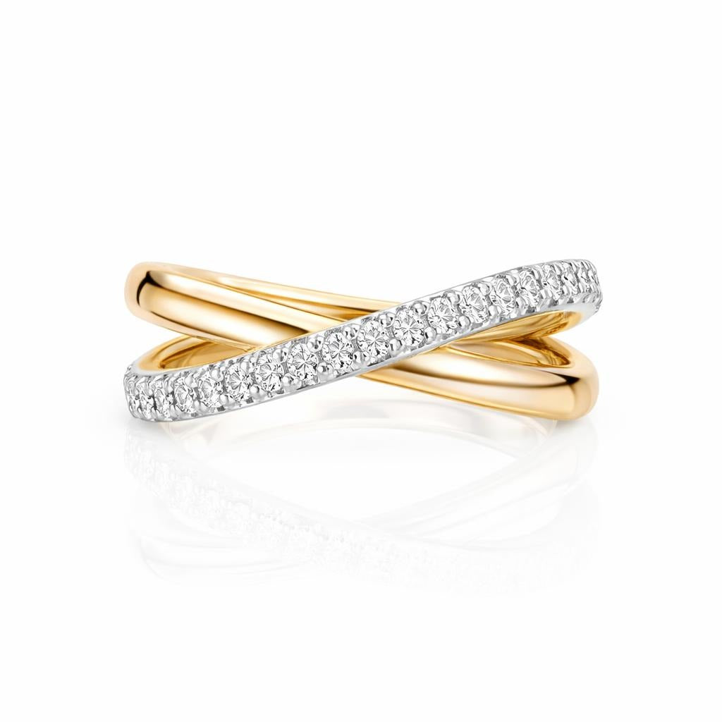 Elegant 10TT Ring with Diamond Accents