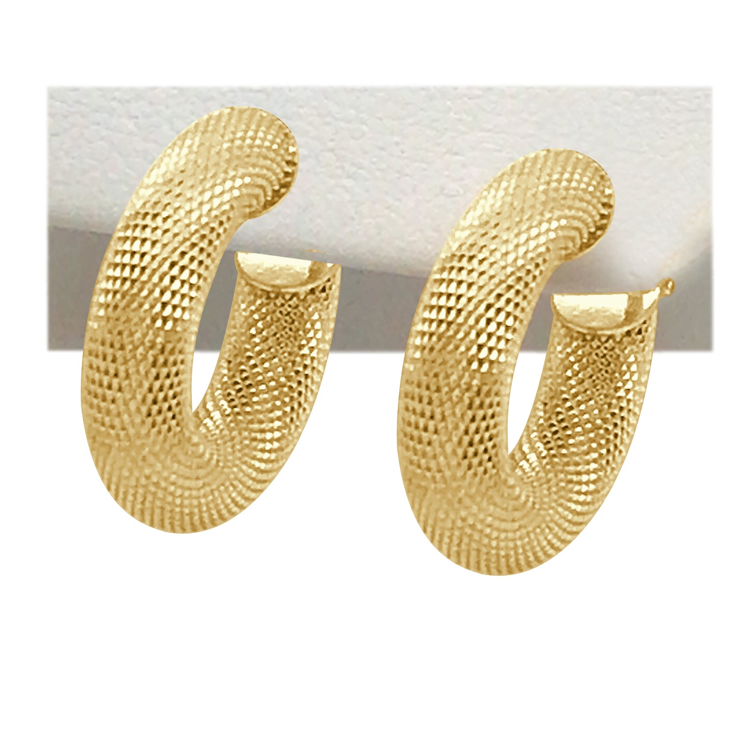 18 Karat Yellow Gold Bead Textured Earrings