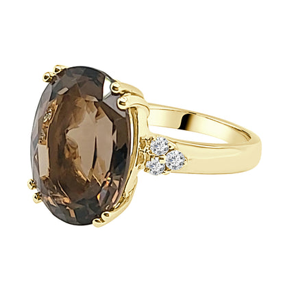 14 Karat Yellow Gold Oval Smokey Topaz Ring (12.00)