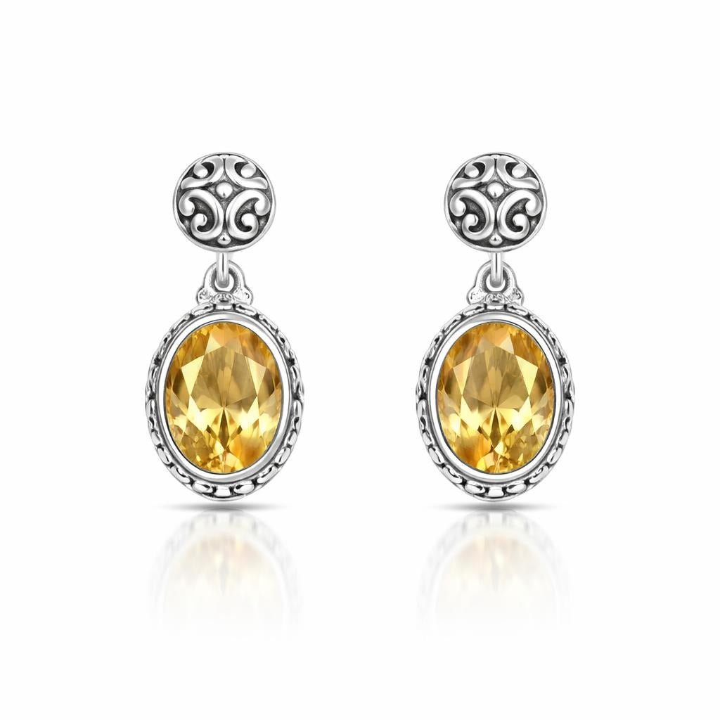 Elegant 18SS Earrings with Yellow Gemstone