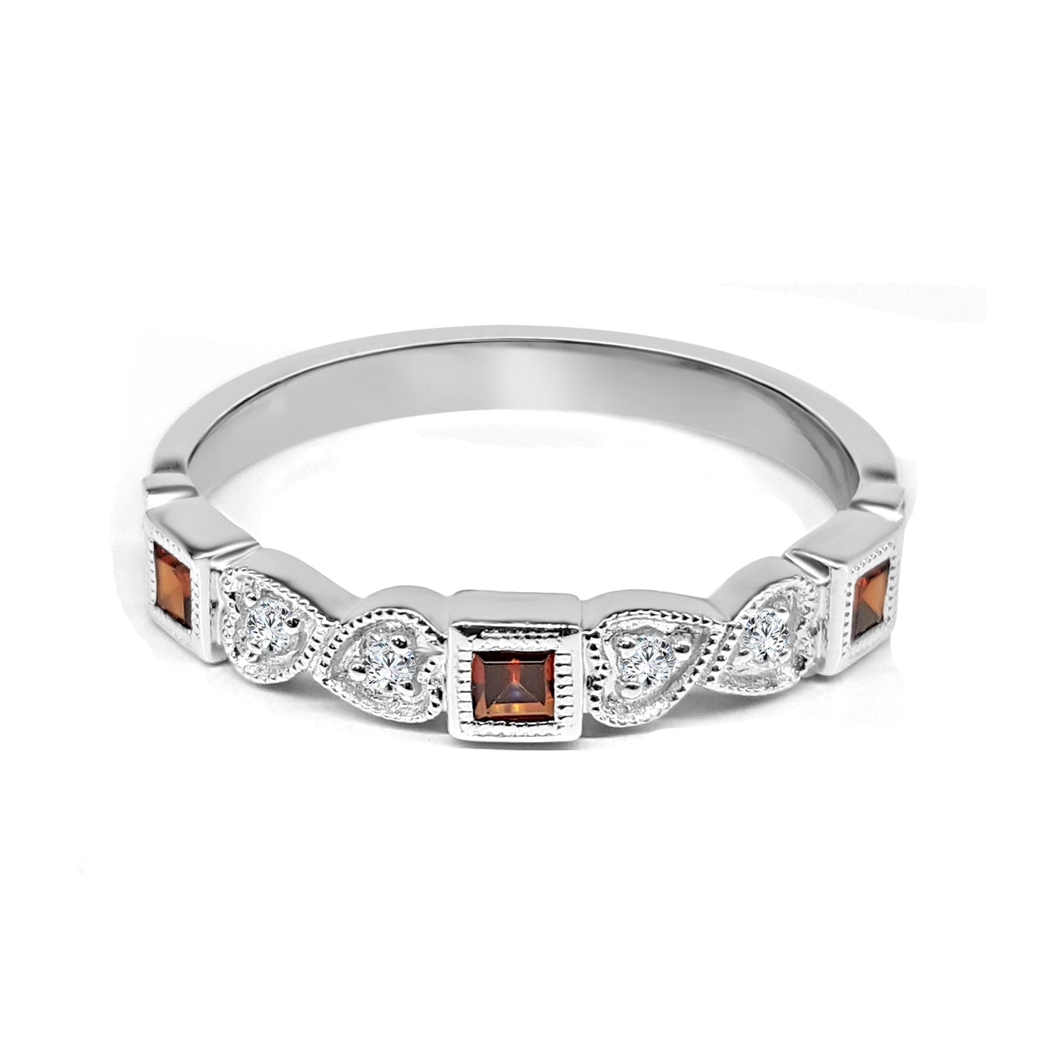 Milgrain Heart Garnet Ring in 10 Karat White Gold (0.16 ct)