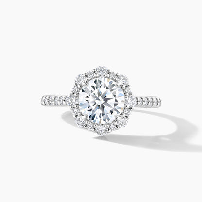 Platinum Halo Engagement Mounting with Tapered Diamond Band