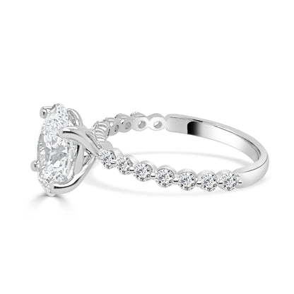 Stunning 14 Karat White Gold Oval Shape 2.00 Lab Diamond Engagement Ring