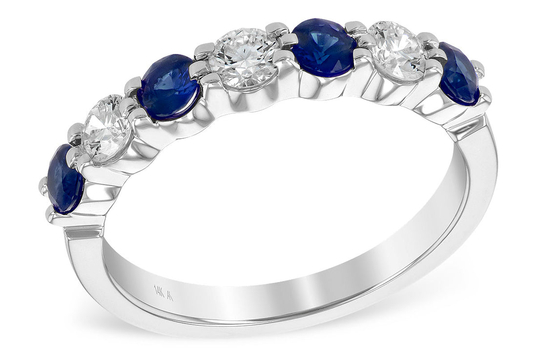 14K White Gold Blue Sapphire Ring with 0.65 Carats