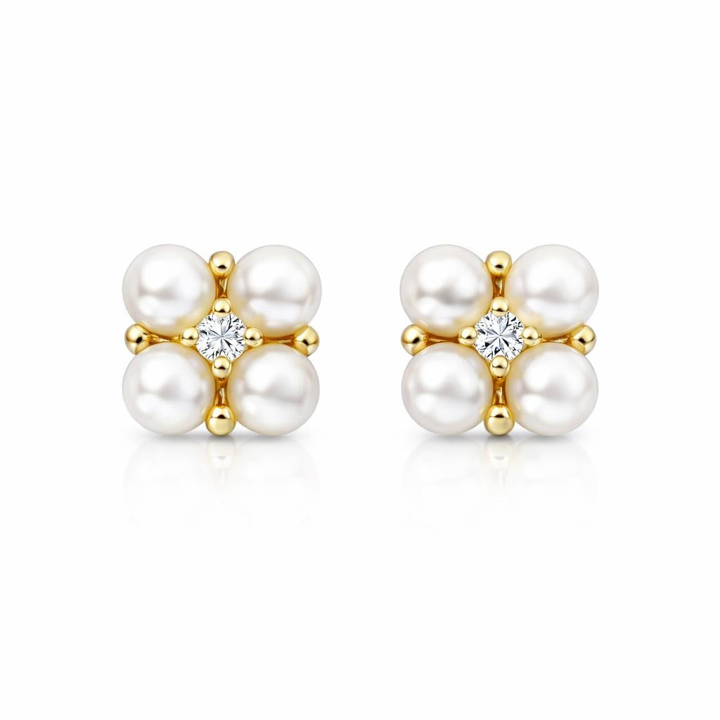 10 Karat Yellow Gold Pearl Stud Earrings