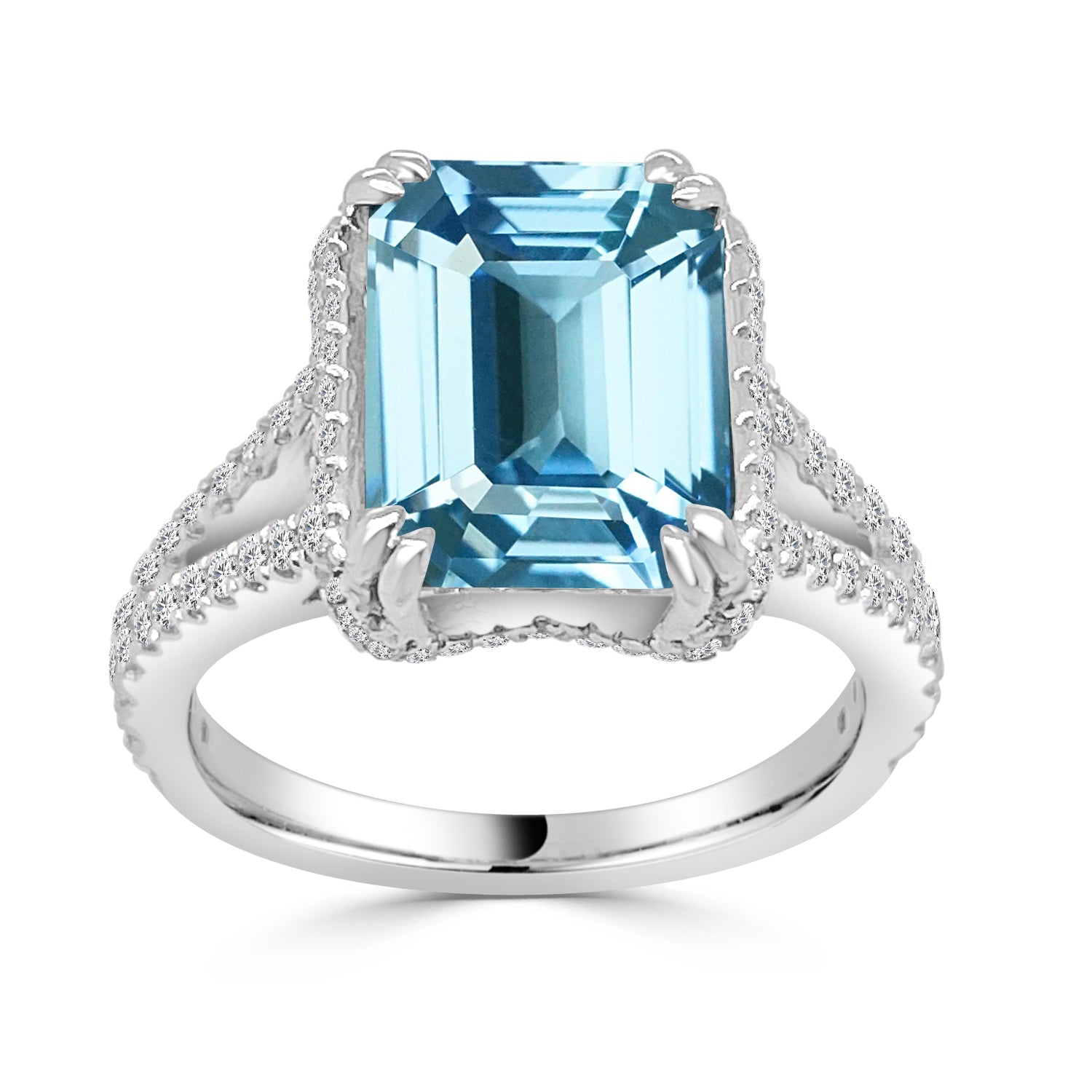 Sparkling Aquamarine Split Shank Ring in 18 Karat White Gold - 3.77 Carats