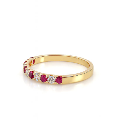 Round Ruby and Diamond Straight Band Ring in 14 Karat Yellow Gold (0.3 ct)