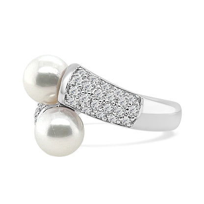 14 Karat White Gold Diamond and Pearl Ring with Exquisite Pearl Centerpiece